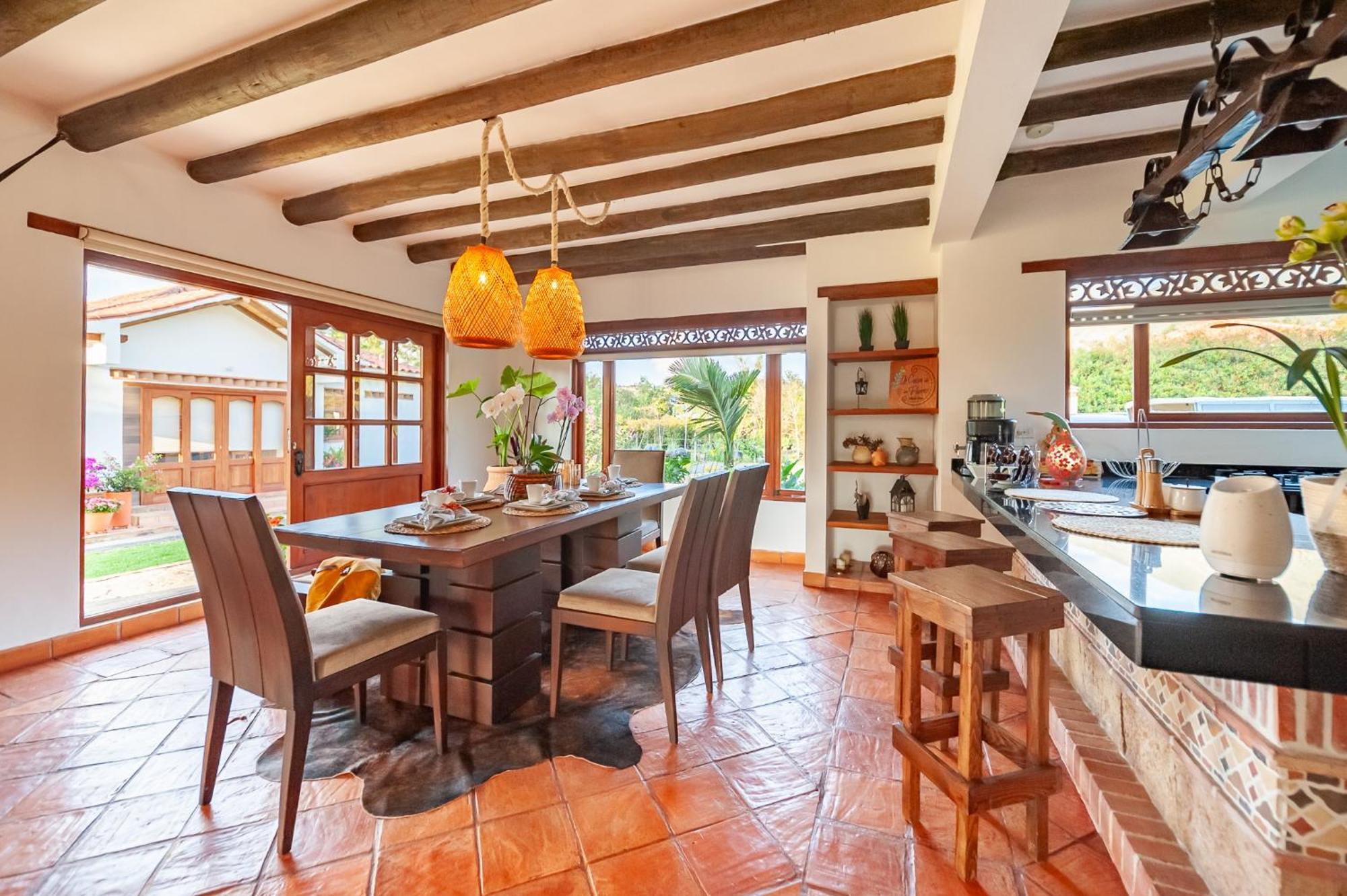 Casa De Flores Hotel 4*